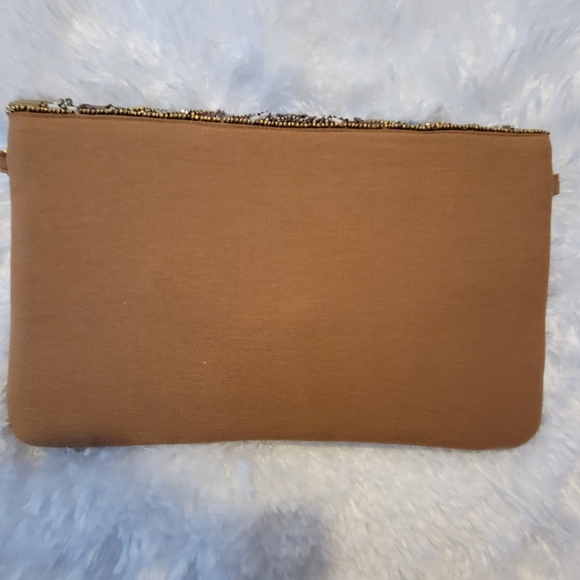 Purse - Picture 2 of 7